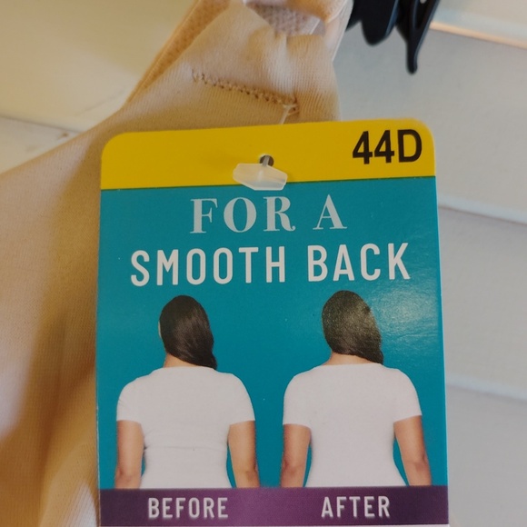 Vanity Fair Women's Smooth Beige Bra - Picture 2 of 5